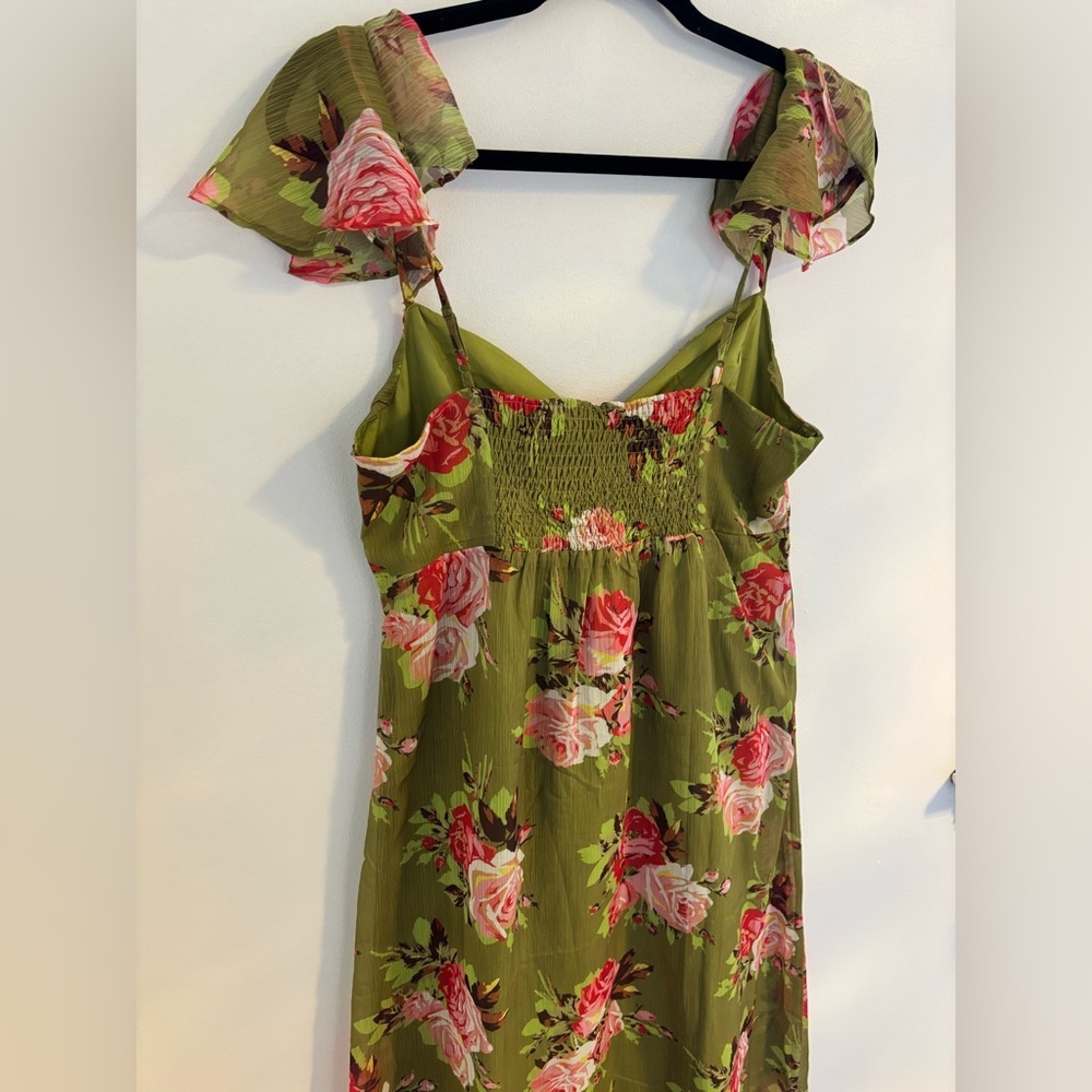 Betsey Johnson  Bouquet Bounty Dress - Picture 15 of 15